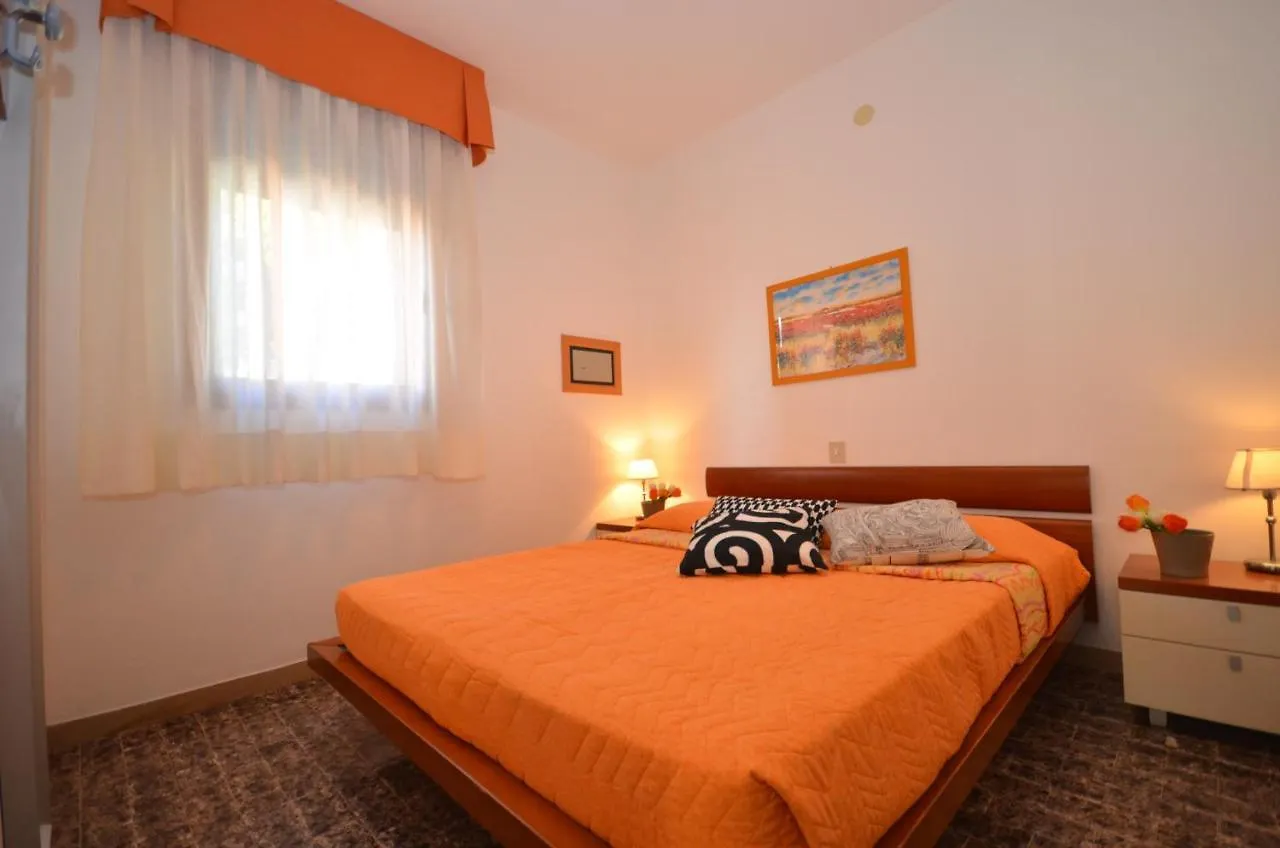 Apartment Appartamenti Lyons Nord E Sud Bibione Italy